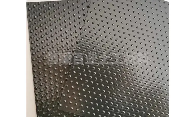 防渗土工膜施工时需要注意哪些关键点？